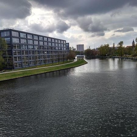 200Qm Loft For Friends And Family - On The Spree! Daire Berlin Dış mekan fotoğraf