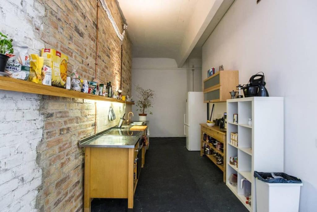 200Qm Loft For Friends And Family - On The Spree! Daire Berlin Dış mekan fotoğraf