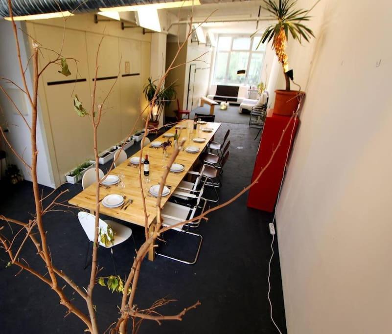 200Qm Loft For Friends And Family - On The Spree! Daire Berlin Dış mekan fotoğraf